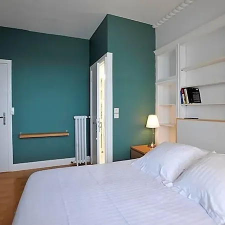 Le De La Hotel 2*