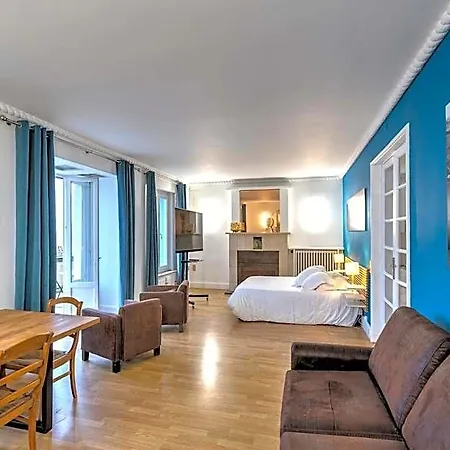 Hotel Le De La 2*